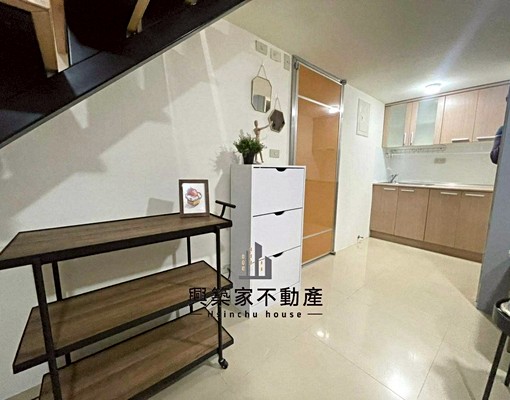 📢家樂福正對面｜陽光暖暖樓中樓｜挑高空間｜F - Image 4