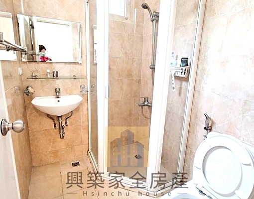 ⛩️六家稀有✩三面採光大兩房✩含平車蓉 - Image 6