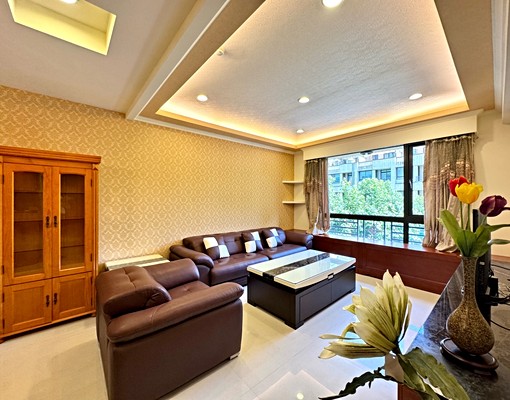 層峰美妝全配三房+平面車位開36000 - Image 3