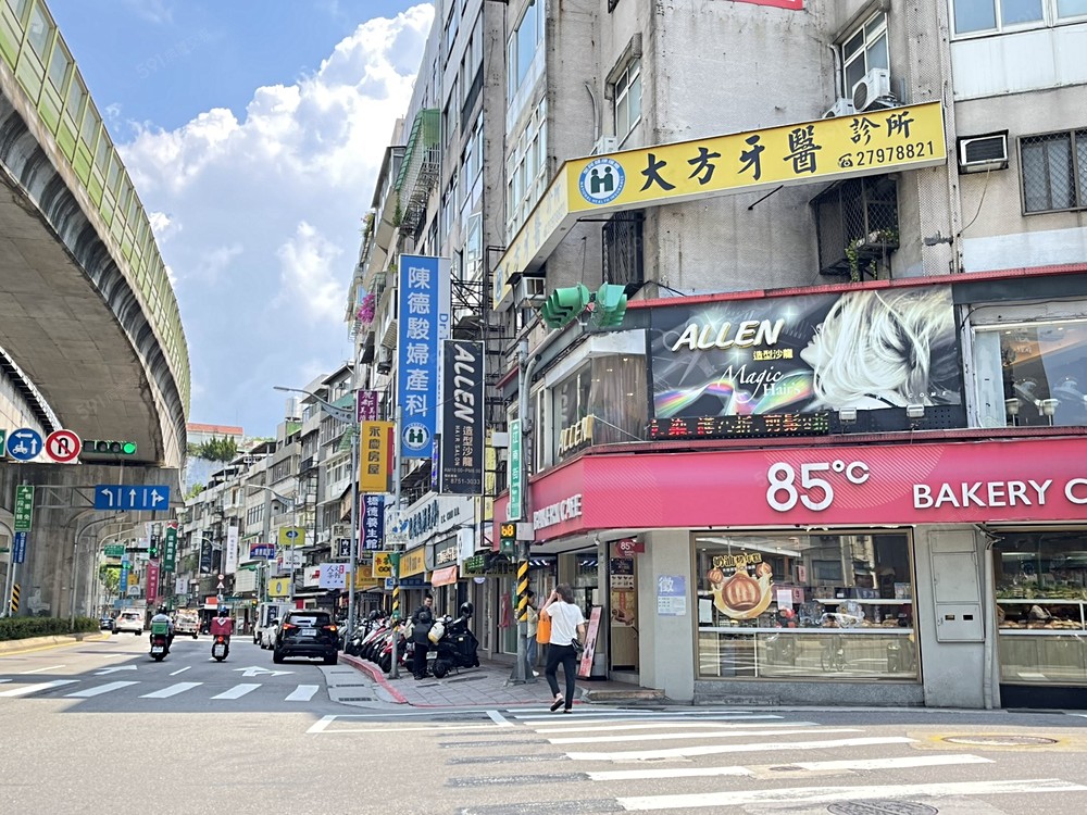 照片