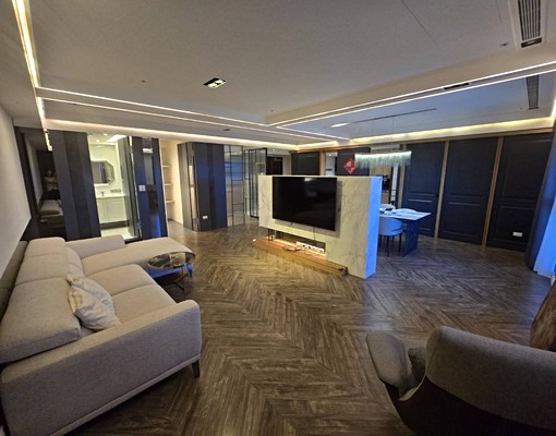 高檔裝潢雲天綠第四房車位0918620818陳家慧 - Image 1