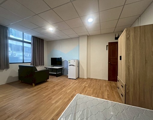 台南租屋~國華商圈全新整理美套房(201) - Image 3