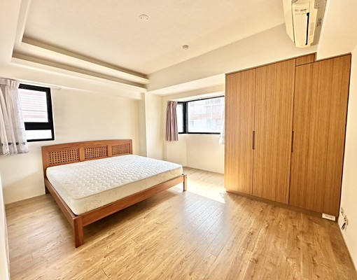 西區【國泰溫莎庭園】三房平車/含車管 - Image 6