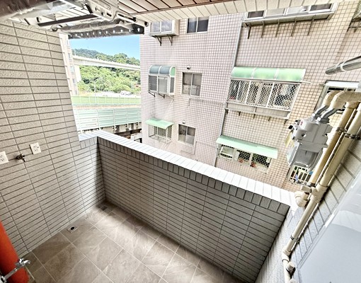 鶯歌老街，新成屋兩房，大平車，雙陽台，大樓管理 - Image 14