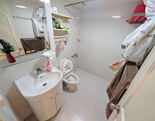 敦信社宅❤️中港路典藏羅丹電梯三房❤️免仲可補助 - Image 12