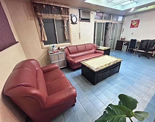 大連二街~北門國小學區~大三房 - Image 1