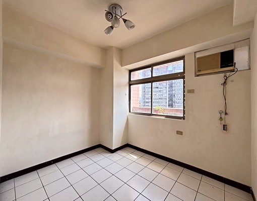 桃園｜近部桃醫院、武陵高中/可租補/含車/含管/陽台/4房 - Image 6