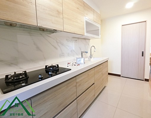 富築│三房平車│租補入籍│台水電│住戶品質佳│美裝潢│近弘文 - Image 7