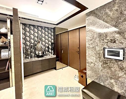 國王一號院泳池宅｜文化中心｜3+1房平車｜寬敞客廳＋大露台 - Image 8