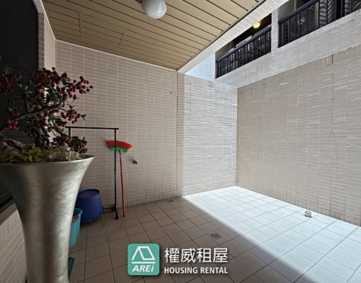 國王一號院泳池宅｜文化中心｜3+1房平車｜寬敞客廳＋大露台 - Image 15