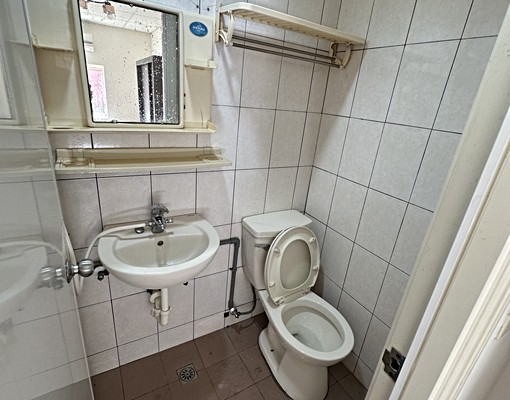 鶯桃路優質房屋.一房一廳一衛.近大湳高速公路、三元市場 - Image 2