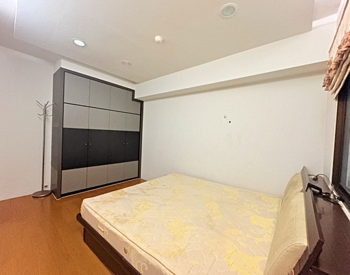 西區市中心,三房二衛,適合小家庭,一層一戶 - Image 14