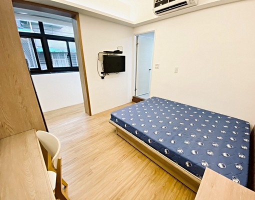 行天宮/松江南京，新裝潢/大面採光，獨洗/流理臺/垃圾代收 - Image 1
