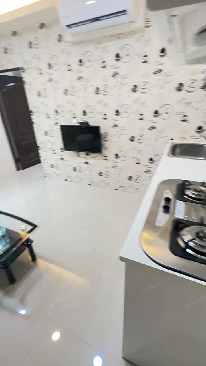 可雙租補✅可寵/正1房1廳/小廚房✅爬梯 - Image 1