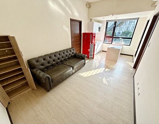 夢幻誠🦖精品質感高鐵特區兩房｜稀有可寵可租補｜平車位 - Image 1