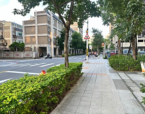 土城景觀豪宅漂亮三房雙車 - Image 1