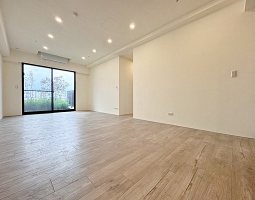 西屯匯全新精美三房❤高檔社區平車 - Image 2