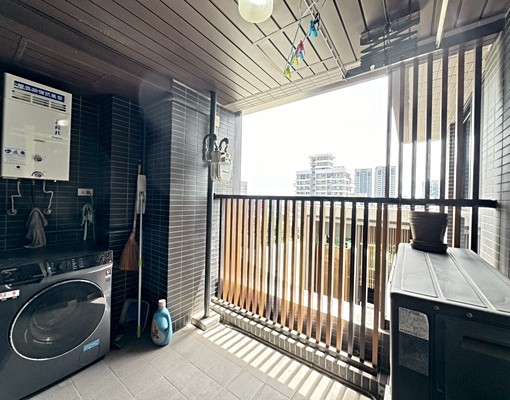 可租補、報稅、入戶籍、貓！單元二潤隆全配三房+B2平車 - Image 3