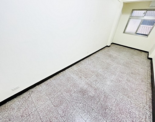 成美橋【超值3房2衛】報稅洽★低樓層★可住可辦 - Image 1