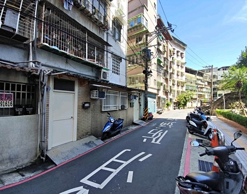 南勢角捷運獨立出入一樓一房一廳 - Image 3