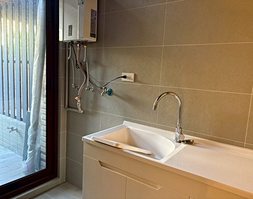 九揚華冠面扶輪公園2房車露台戶 - Image 9