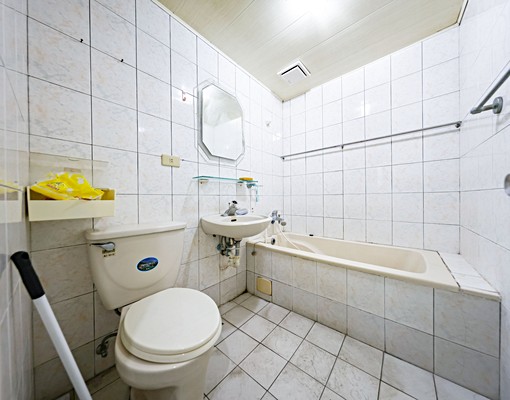 R14巨蛋站、全聯旁、大3房+平移車位(空屋出租) - Image 7