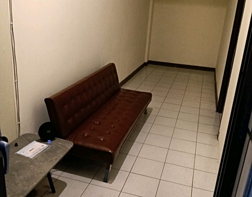 20坪大雅房.前後陽台8坪.租金含水費管理費.網路.天然氣費 - Image 3