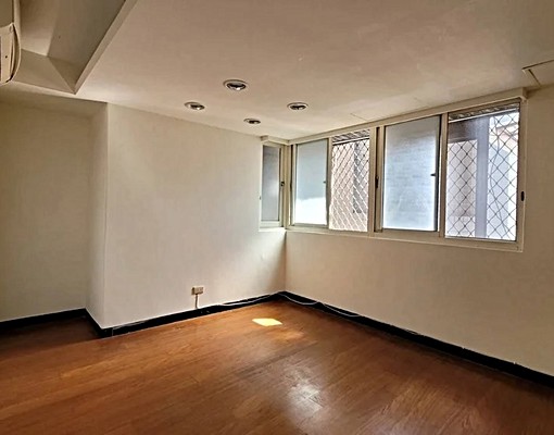 美樂*南京復興/台北小巨蛋站*松山空屋一房*可租補可報稅 - Image 1
