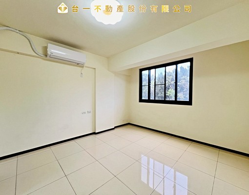 TO社宅可補助|近大潭發電廠4房車透天厝 - Image 5