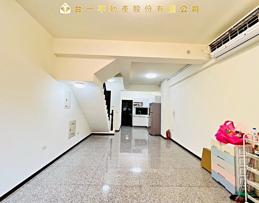 TO社宅可補助|近大潭發電廠4房車透天厝 - Image 1