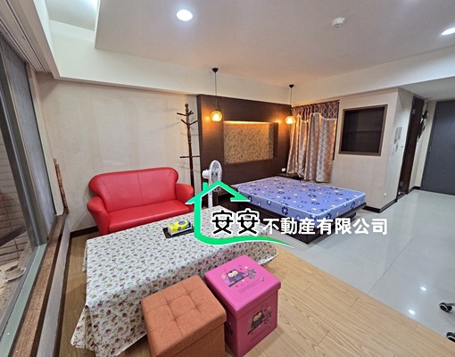 §近園區半鋪質木地板乾淨舒適套房拎包即可入住§ - Image 3