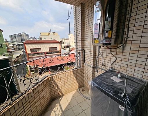 屏教大/忠孝國小旁透天套房分租(一層一戶) - Image 3