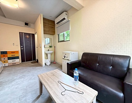 土城🏘️採光明亮空間寬敞🌟有垃圾代收/獨洗曬🔥付機車位 - Image 4