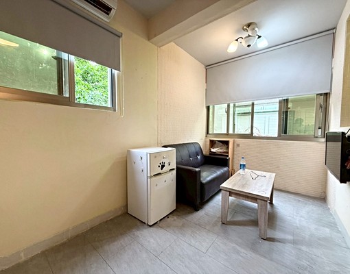 土城🏘️採光明亮空間寬敞🌟有垃圾代收/獨洗曬🔥付機車位 - Image 3