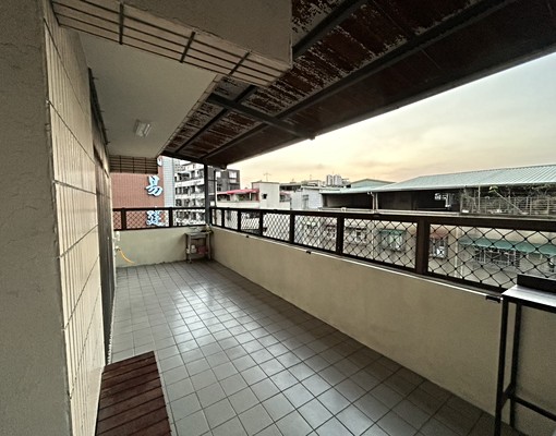 仁愛公園頂加美寓 - Image 1