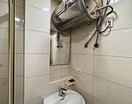 ⭐️萬華西園路🏢分租套房🏠可立即入住💥近萬華火車站⭐️ - Image 7