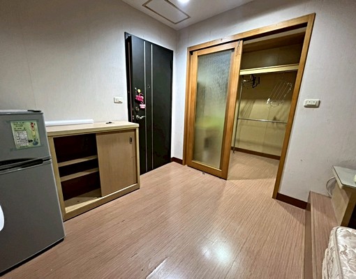 士林/電梯免爬梯/採光通風/格局方正/租補可//家具齊全 - Image 5