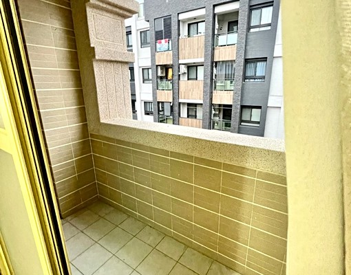 縣政中心旁新型透天社區四房四衛浴 - Image 9