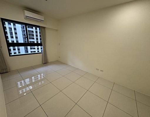 全新裝潢聯悦臻三房平車簡配出租洽吳原誌 - Image 15