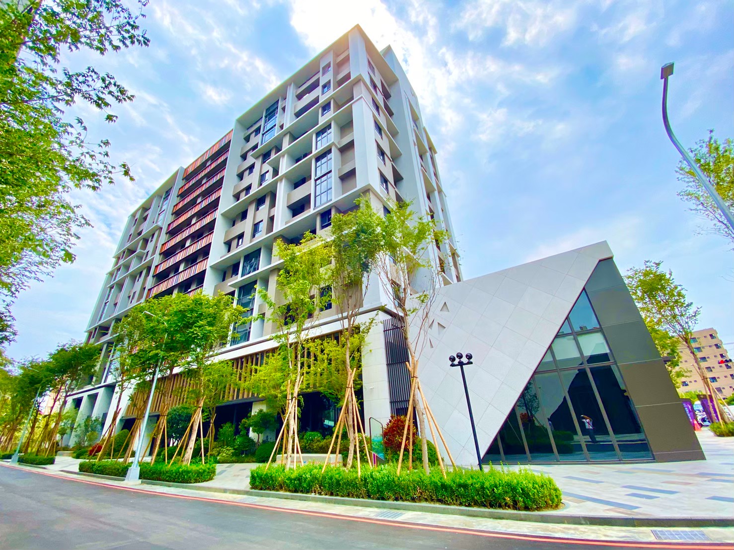 大里軟體園區精銳軟園一號2房平車