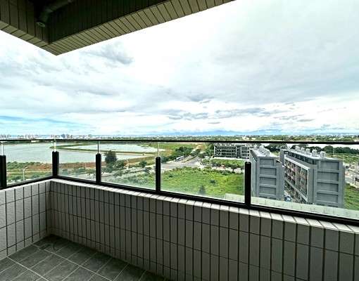 草漯國小第一排學區.全配景觀絕美宅2+1車 - Image 5