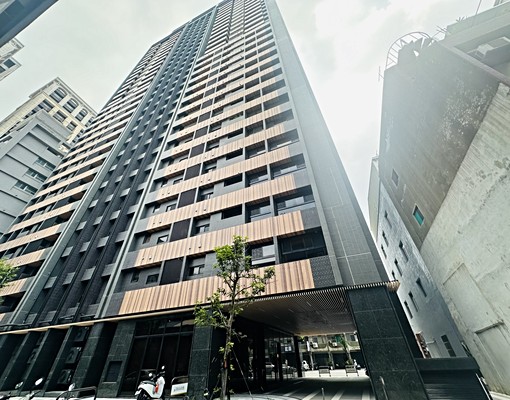時尚帝寶高樓層景觀宅全新未住大2房 - Image 8