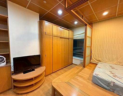 社宅🏠自強三30F三多商圈85大樓套房近捷運輕軌愛窩 - Image 1