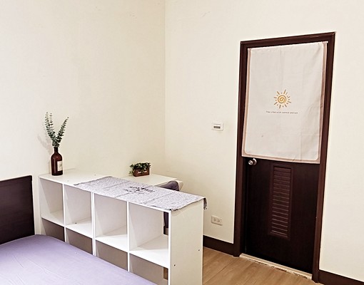 307桃車商圈電梯套房.代收包裏限女 - Image 4