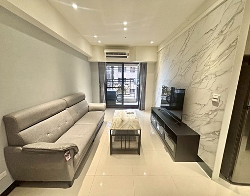 💫東區 溫馨兩房+平車✨近秀泰｜LALAPORT｜台中火站 - Image 1