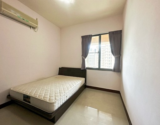 高鐵區|風中緋櫻溫馨三房+平面車位 - Image 5