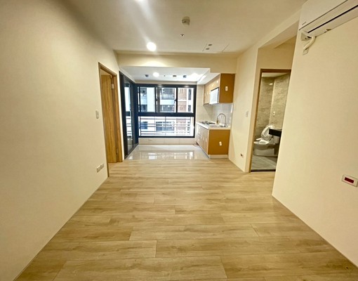 免仲可租補-全新交屋A7商圈,富宇富御兩房車,近學區 - Image 1