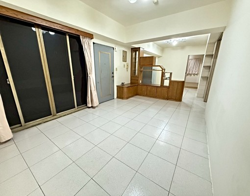 東安路電梯大樓｜3房2廳2衛住家、可寵物可補助 - Image 1
