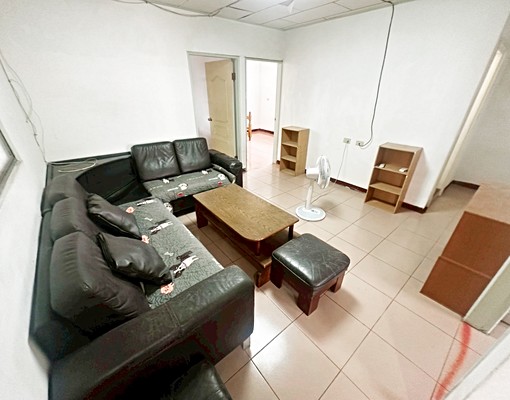 近新莊光華國小【優質3房1廳】可入籍★可養寵★大露臺 - Image 1