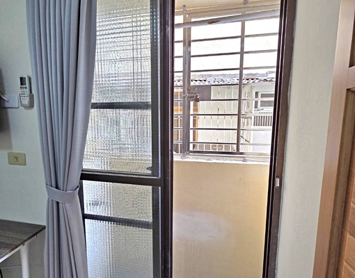 近一中街/靜巷內/有陽台/獨立衛浴/可租補//意志力 - Image 3